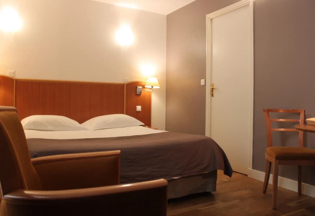 Hotel Metropolitain - Photo 5