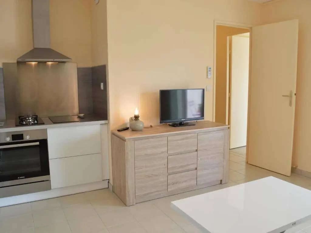 Appartement Le Grau-du-Roi, 3 pièces, 6 personnes - FR-1-250-61 - Photo 1
