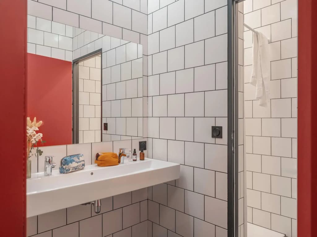 Eklo Hotels Paris Roissy CDG Airport - Miniature 7