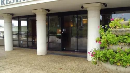 Hôtel des Volcans - Photo 1