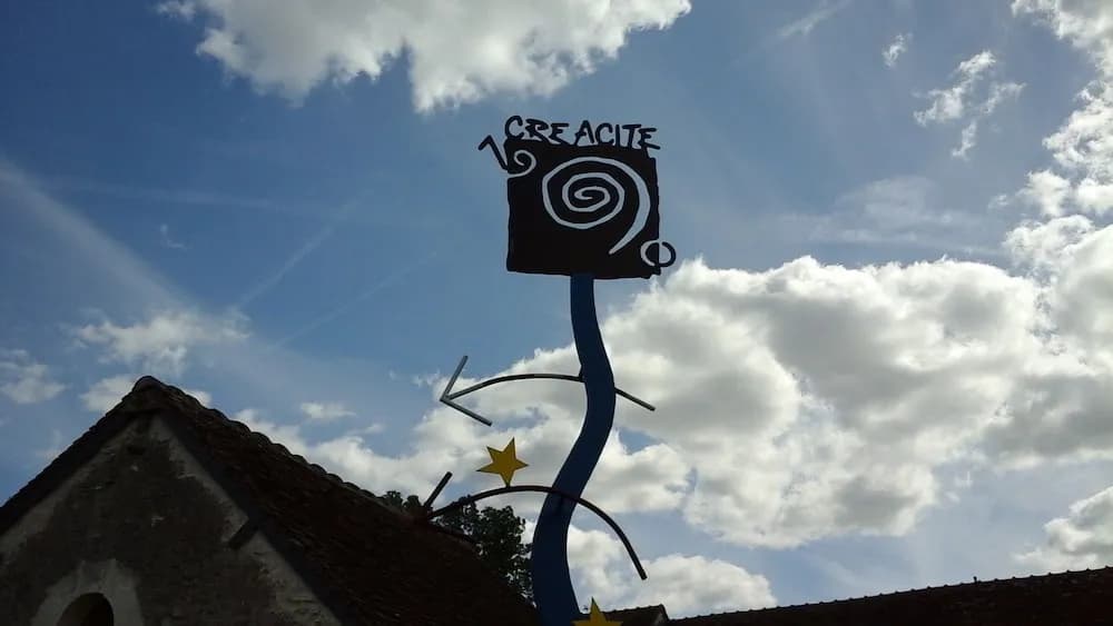 Hôte Sainte Marie - Photo 3