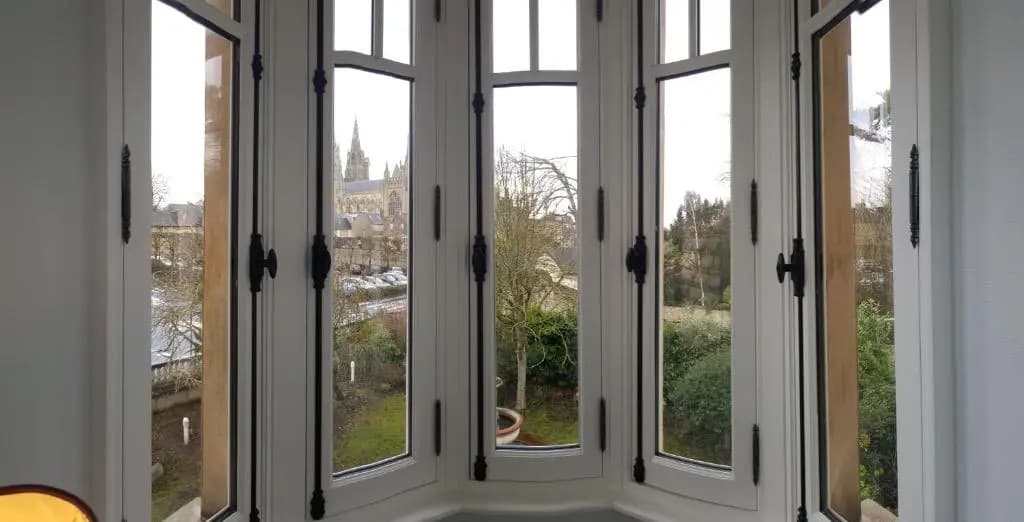 Castel Bayeux Guesthouse - Miniature 8