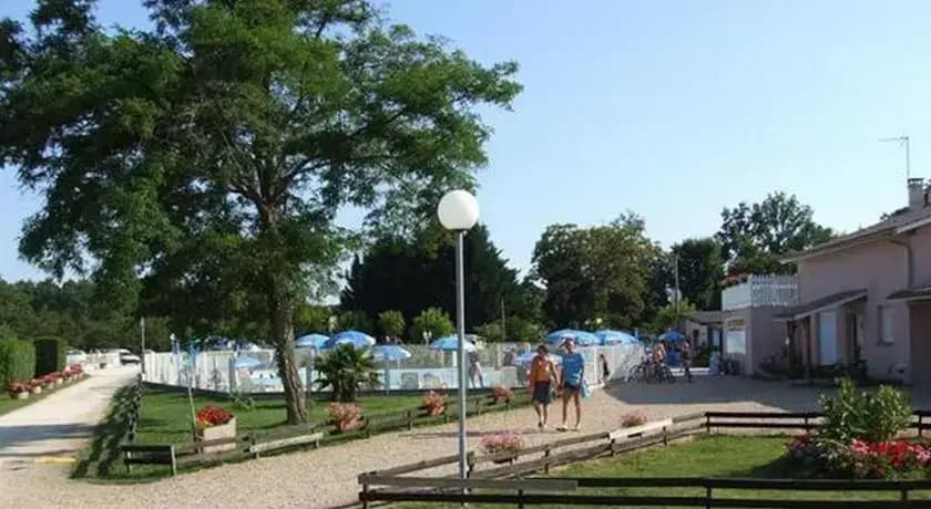 Camping Les Pins Carcans en Gironde - Photo 3