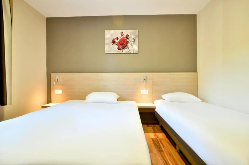 B&B Hotel Bollene - Photo 1