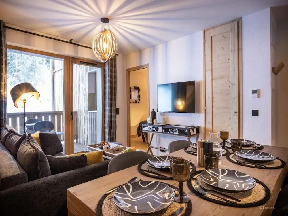 Apartment in France Near Fornelet Cable Car - Miniature 6