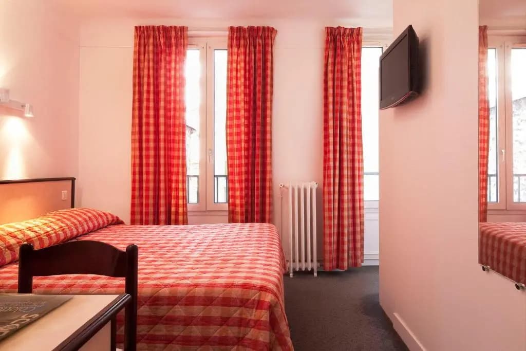 Pacific Hotel Fondary - Photo 2