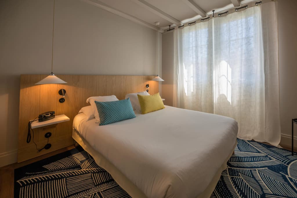Hotel Ithurria - Photo 2