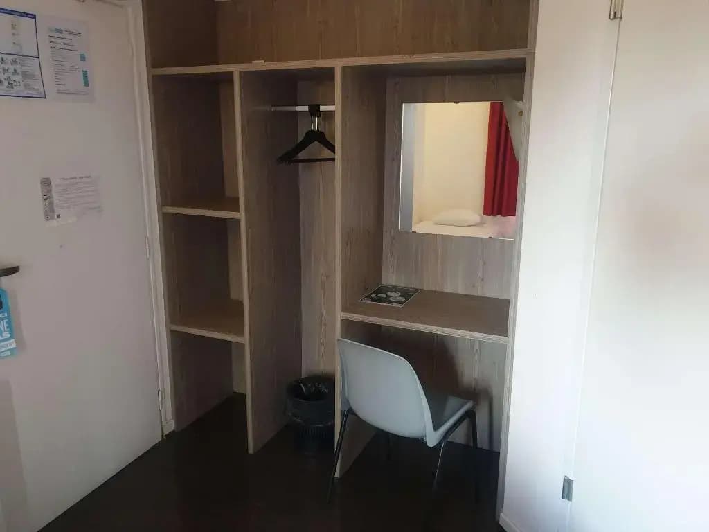 Kyriad Direct Acheres - Photo 4