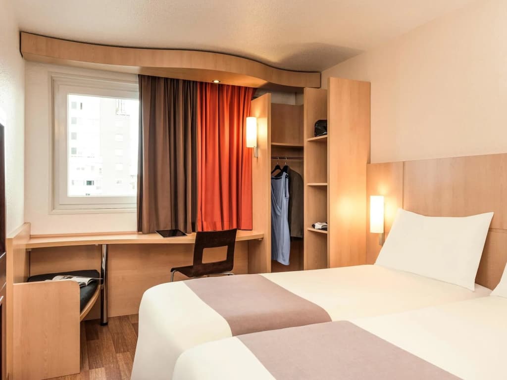 ibis Paris Porte de Bagnolet - Photo 5