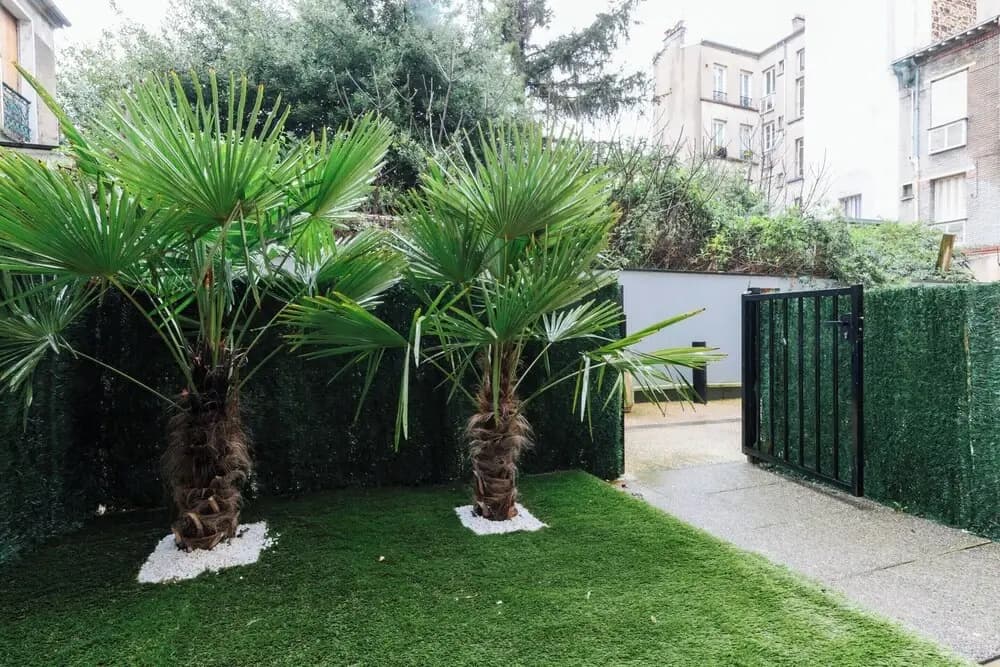 Serene Break With Terrace on the Outskirts of Paris - Miniature 6