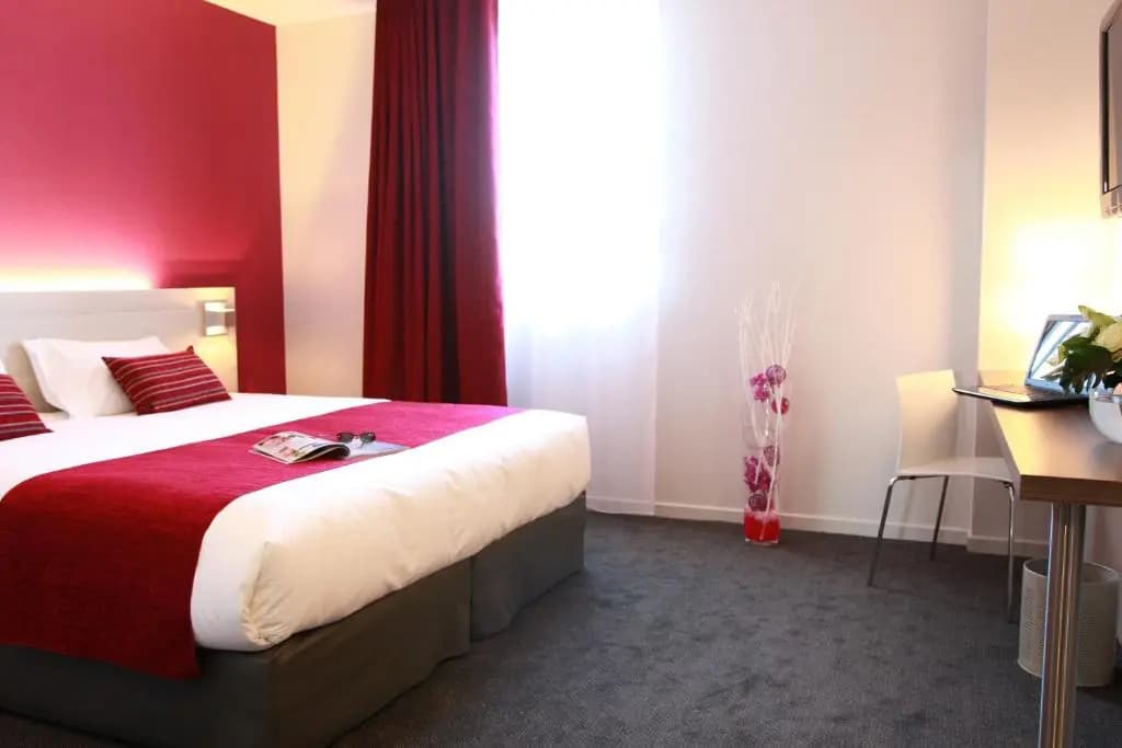 Brit Hotel Vannes-Theix - Photo 4