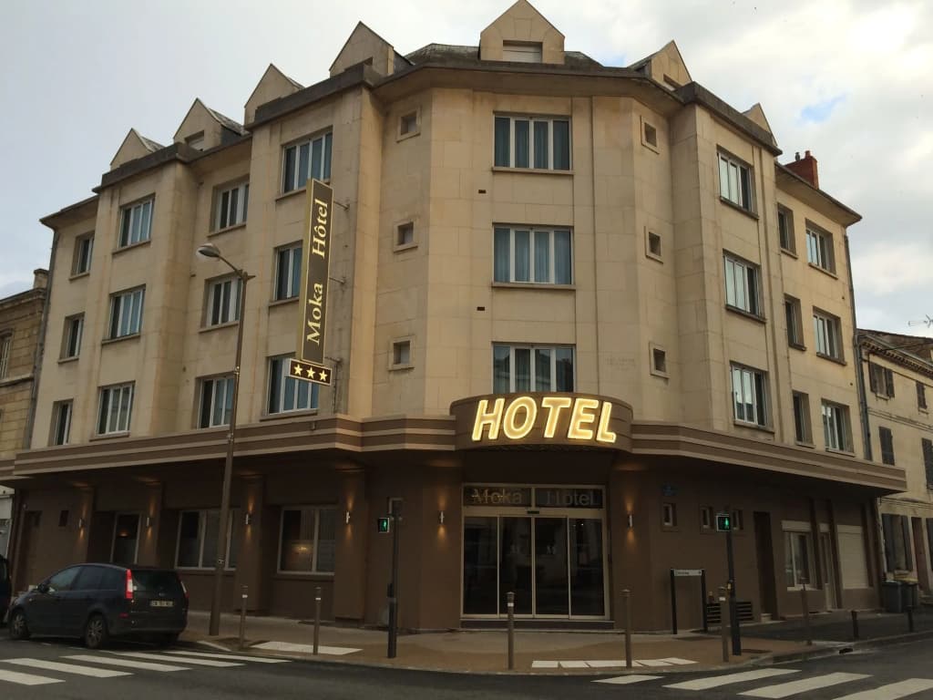 Moka Hôtel - Photo 1