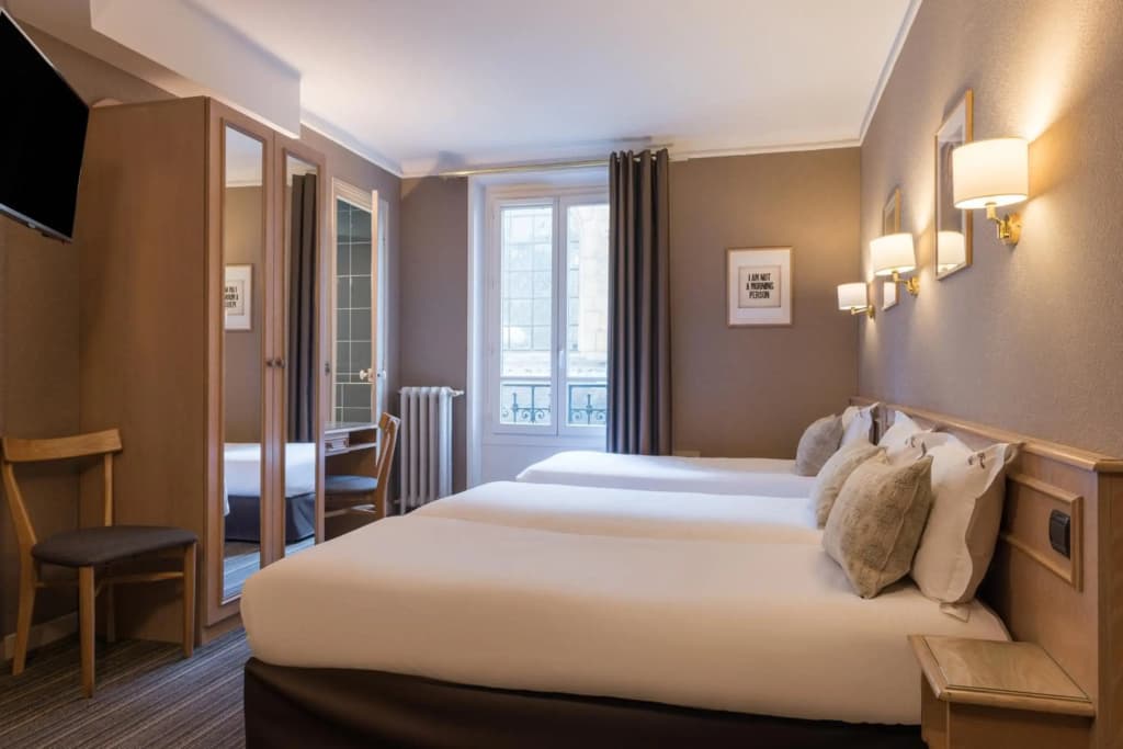 Paris France - Photo 3