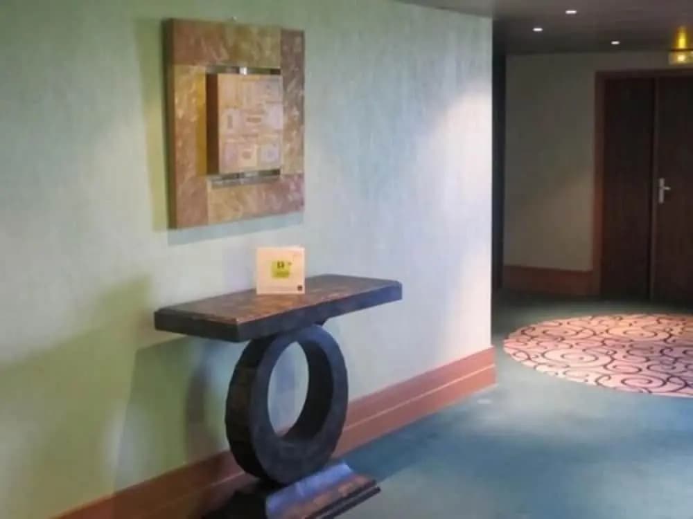 Hotel Logis de Lyon Est - Photo 2