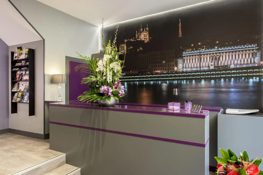 Hôtel des Savoies Lyon Perrache - Photo 2