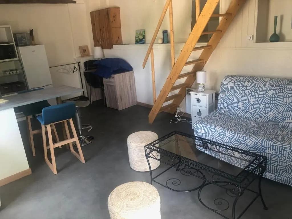 Maisonnette proche des calanques , les Bruyères - Photo 1