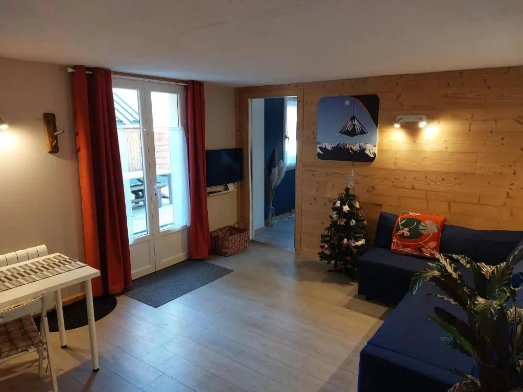 Studio au pied des montagnes - Photo 1