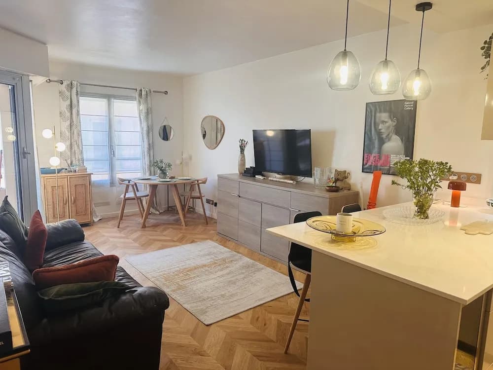 Lovely one Bedroom Apartment With Balcony Wifi Just Minutes Walk From Palais and Cannes Beaches - 109 - Photo 5