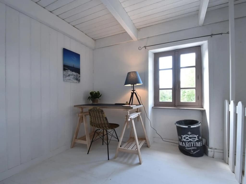House Full of Charm With Garden,10min From the Pointe du Raz - Miniature 8