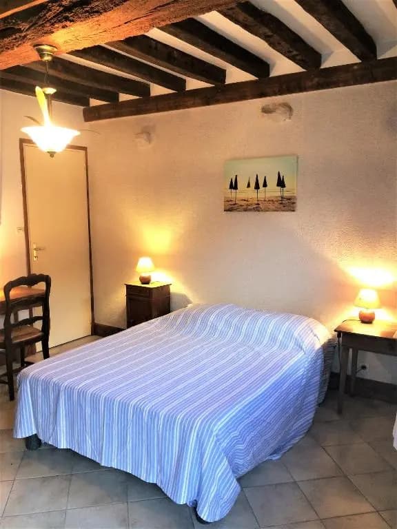 Maison 2 chambres avec espace extérieur privé et petit-déjeuner en supplément - fait-maison et produits locaux - Photo 2