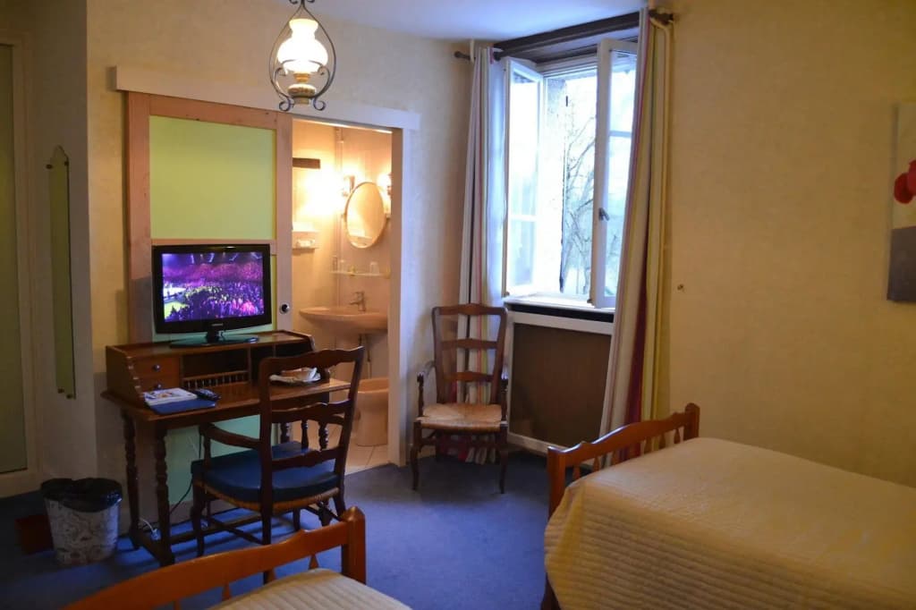 Hôtel Le Moulin Fleuri - Photo 1