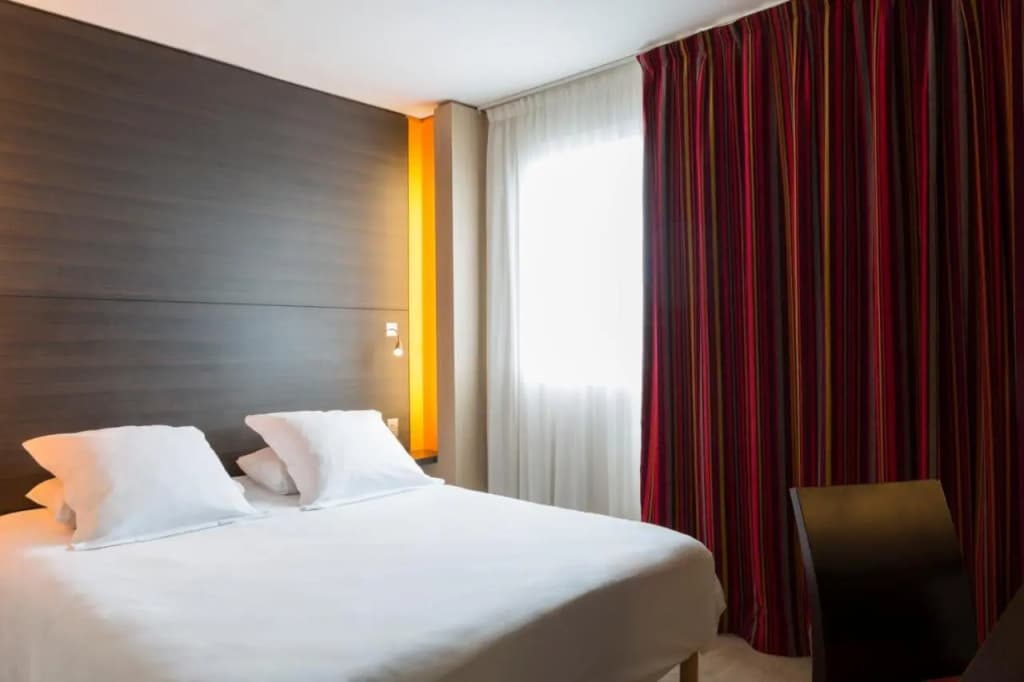 Hôtel Oceania Nantes Aéroport - Photo 5