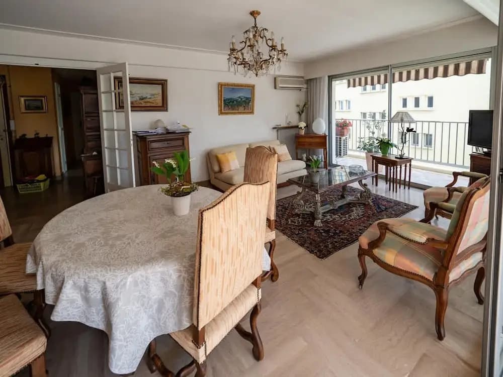 Apartment Near the Beaches Right in the Center Comfortable - Photo 2