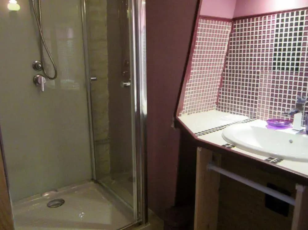 Chambres et Gîtes Les Mésanges - Miniature 8