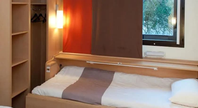 Egg Hotel Gonesse - Photo 4