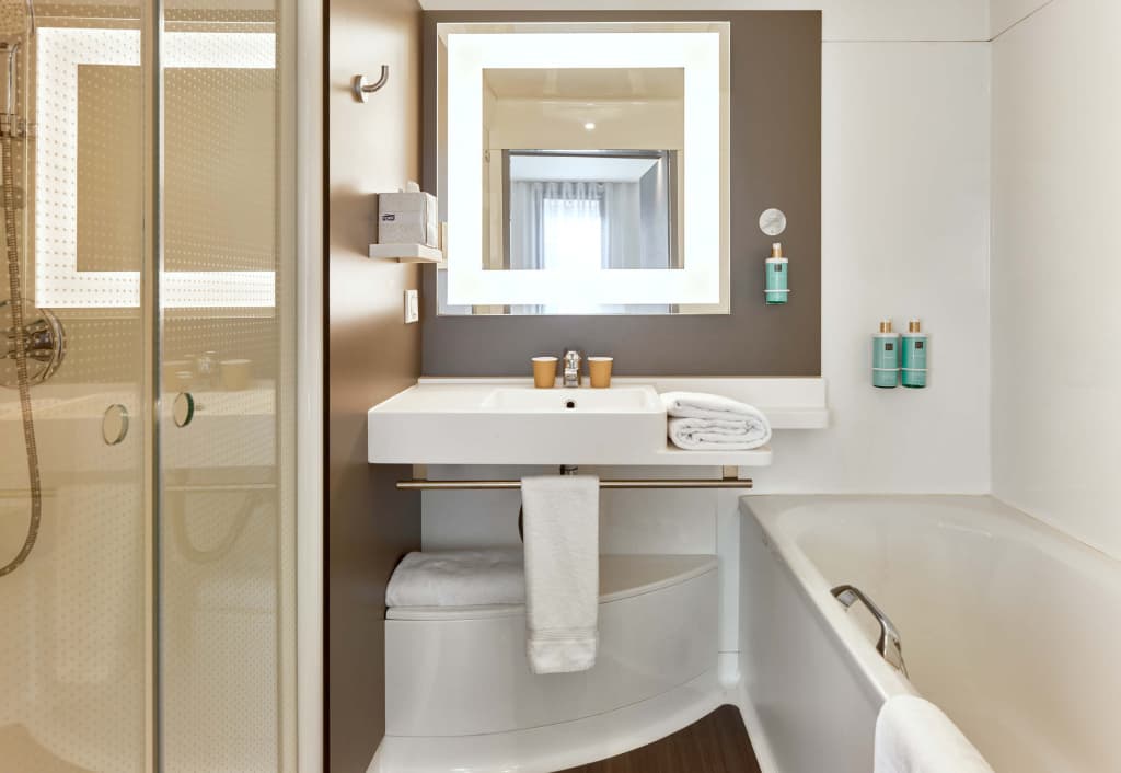 B&B HOTEL Rueil-Malmaison Gare - Miniature 8