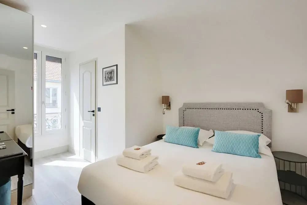 Cosy Apartment With Balcony - 2br/6p- La Roquette - Photo 3