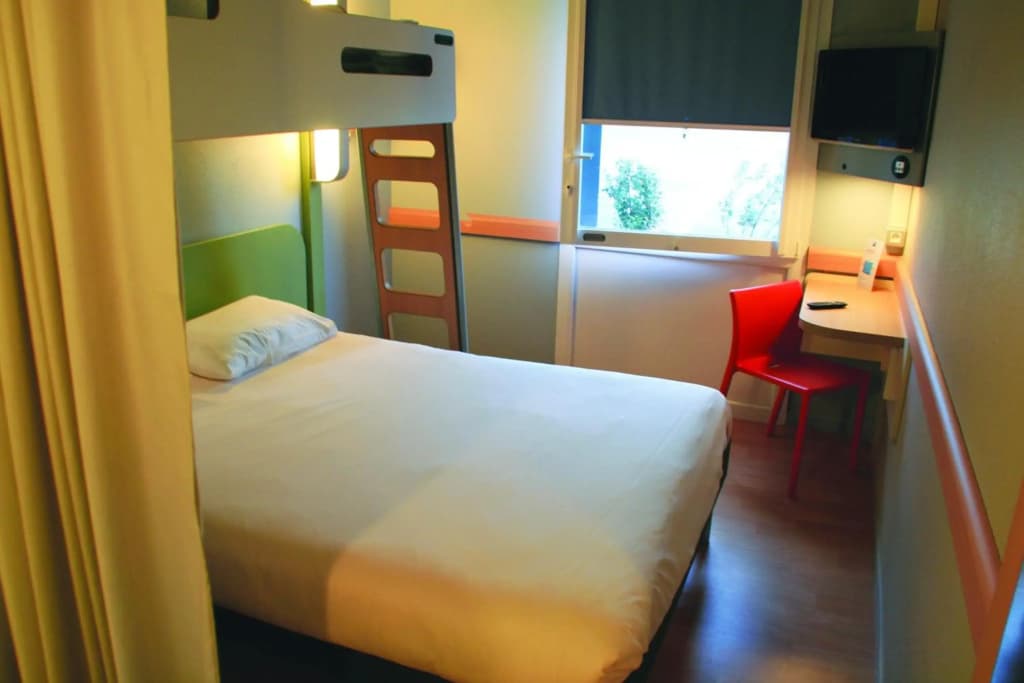 ibis budget Saint-Pourçain-sur-Sioule - Photo 4