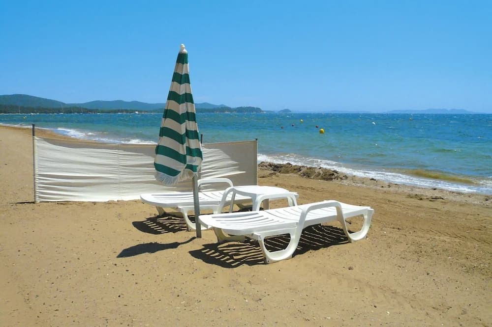 Apartment in Saint-tropez With Beach Access - Photo 3