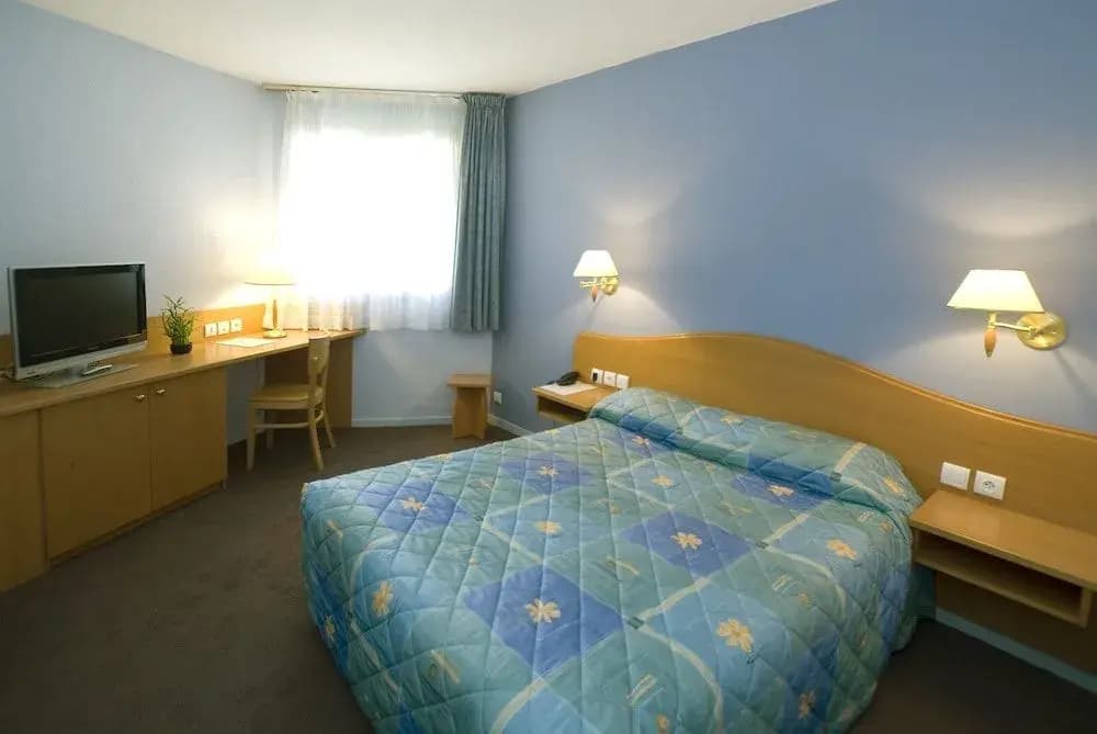 Logis Hotel L'Embarcadère - Photo 3