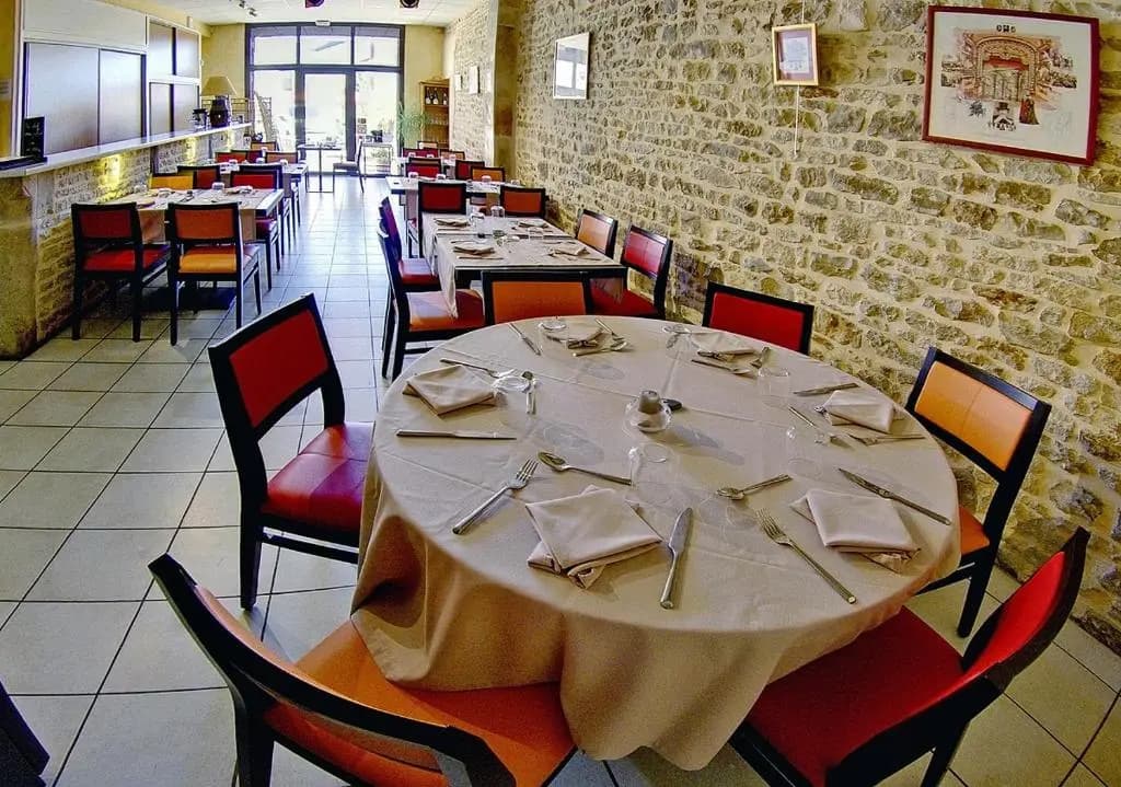 Hôtel Relais du Lac - Photo 1