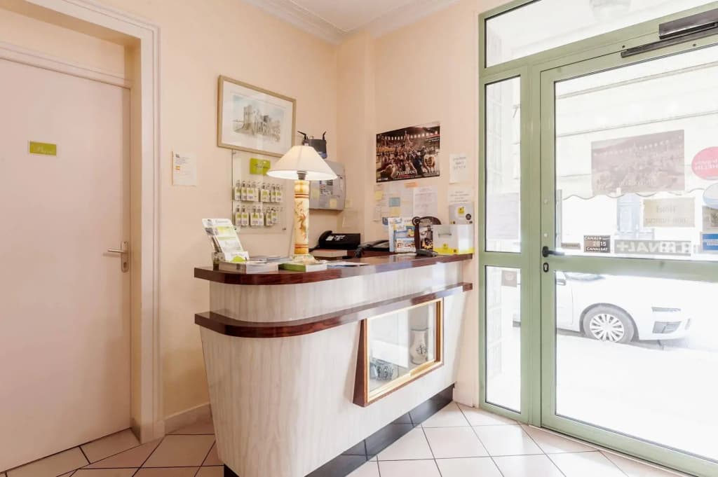 Hotel Sandrina - Miniature 6