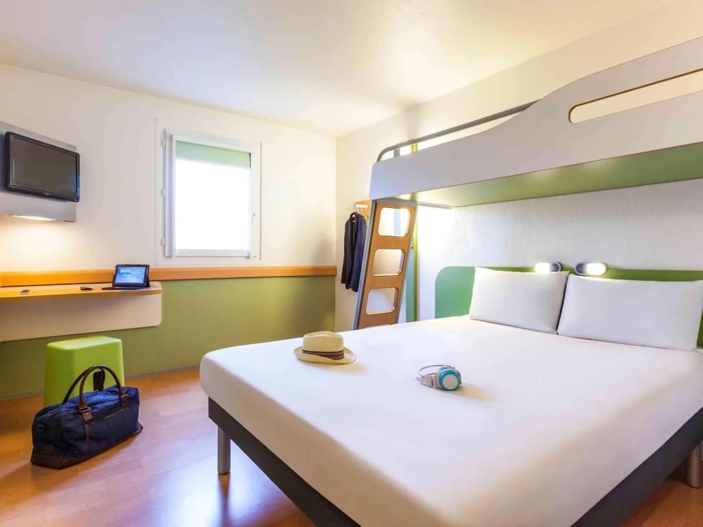 ibis budget Marne la Vallee Pontault Combault - Photo 4