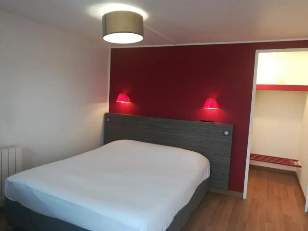 Kyriad Rouen Sud - Oissel - Photo 4