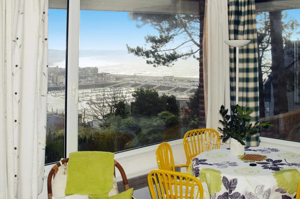Duplex in Fecamp With Harbor Views - Miniature 7