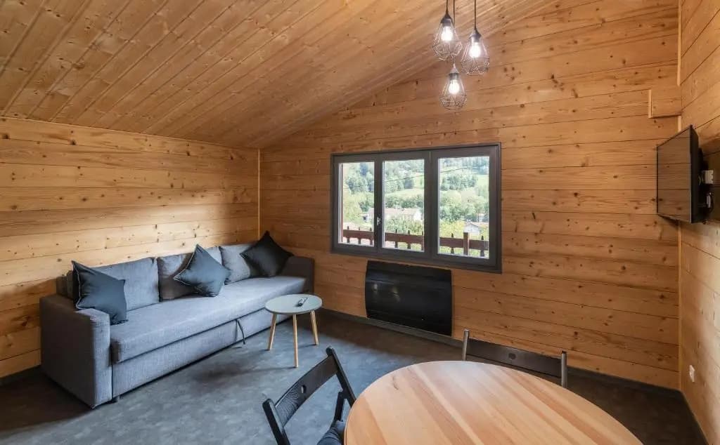 Chalet du Faubourg & Jacuzzi privatif - Photo 1
