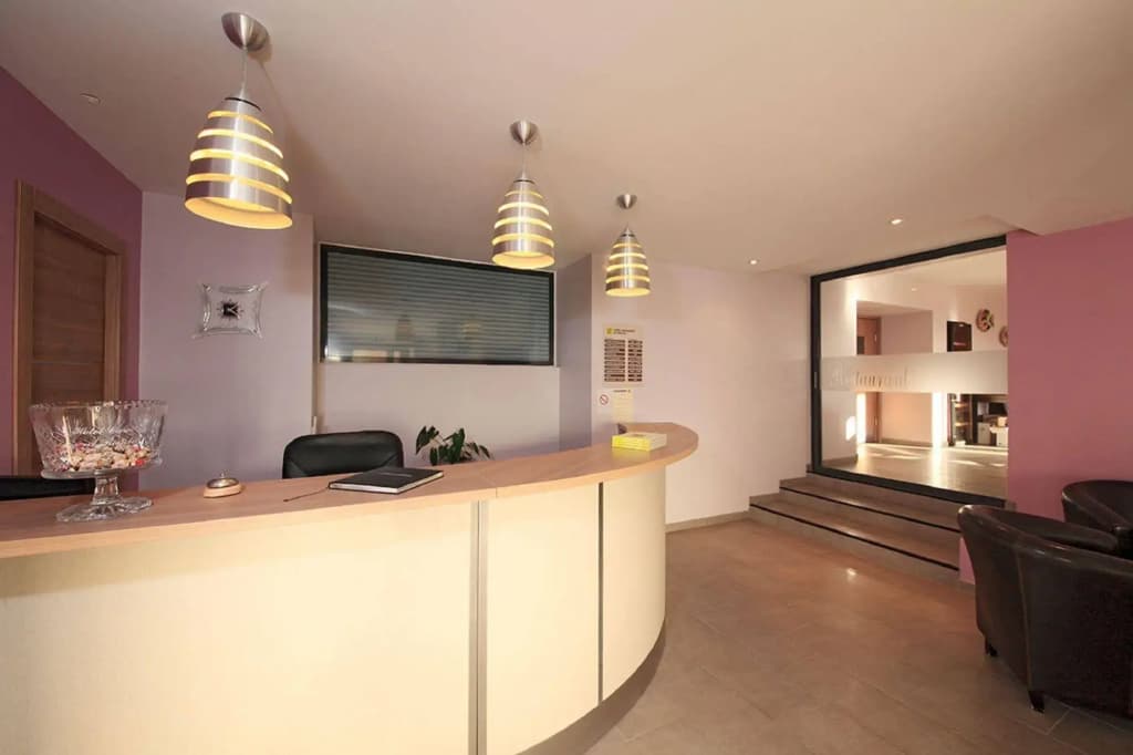 Hôtel Logis Carasol - Photo 2