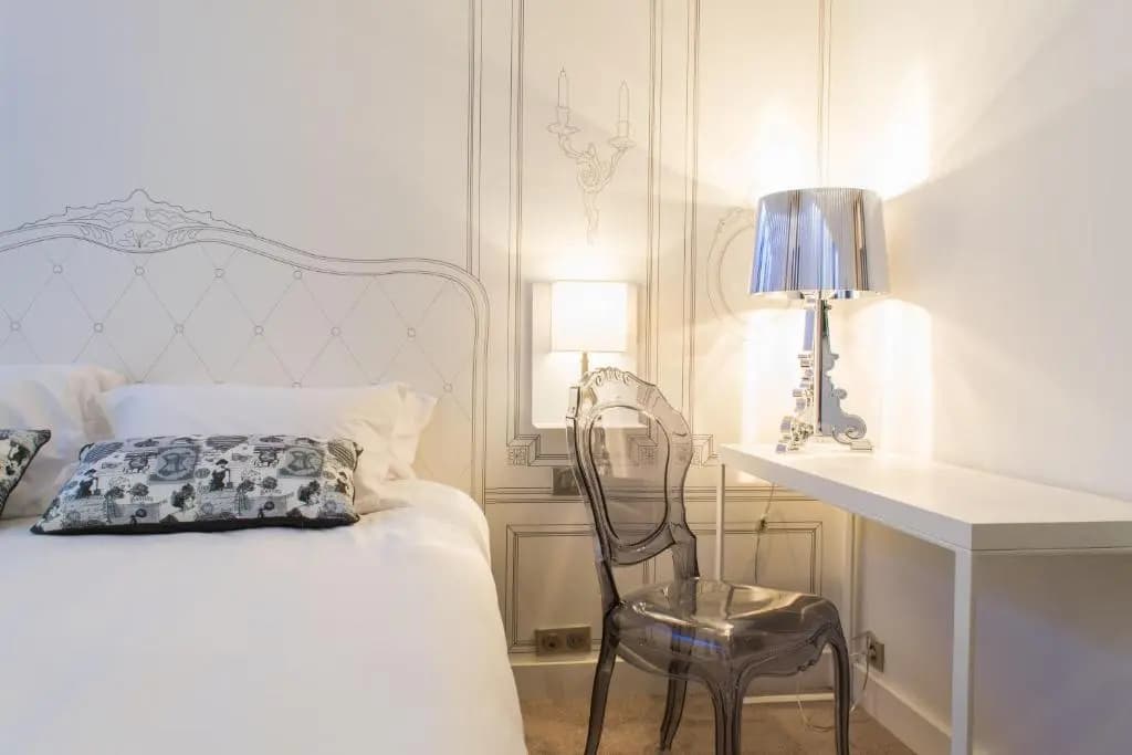 Hotel Paris Vaugirard - Photo 2
