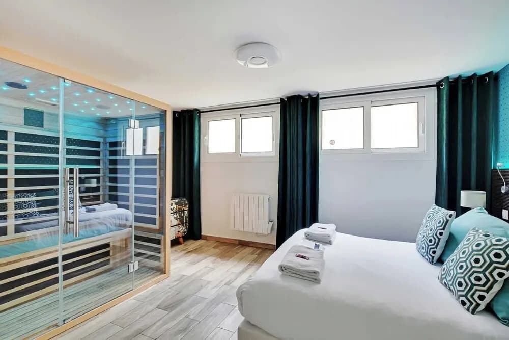 Amazing Duplex With Sauna 1br/4p in the Heart of the City of Orly - Photo 2