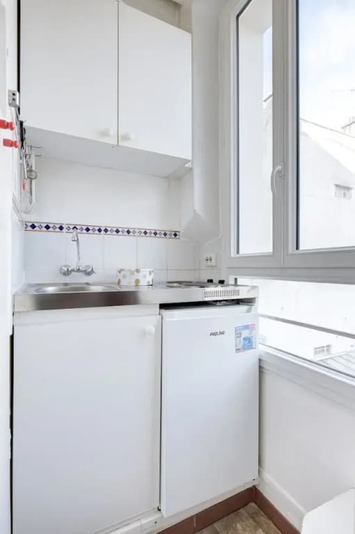 Cozy Studio for 2 in Le Marais - Miniature 7