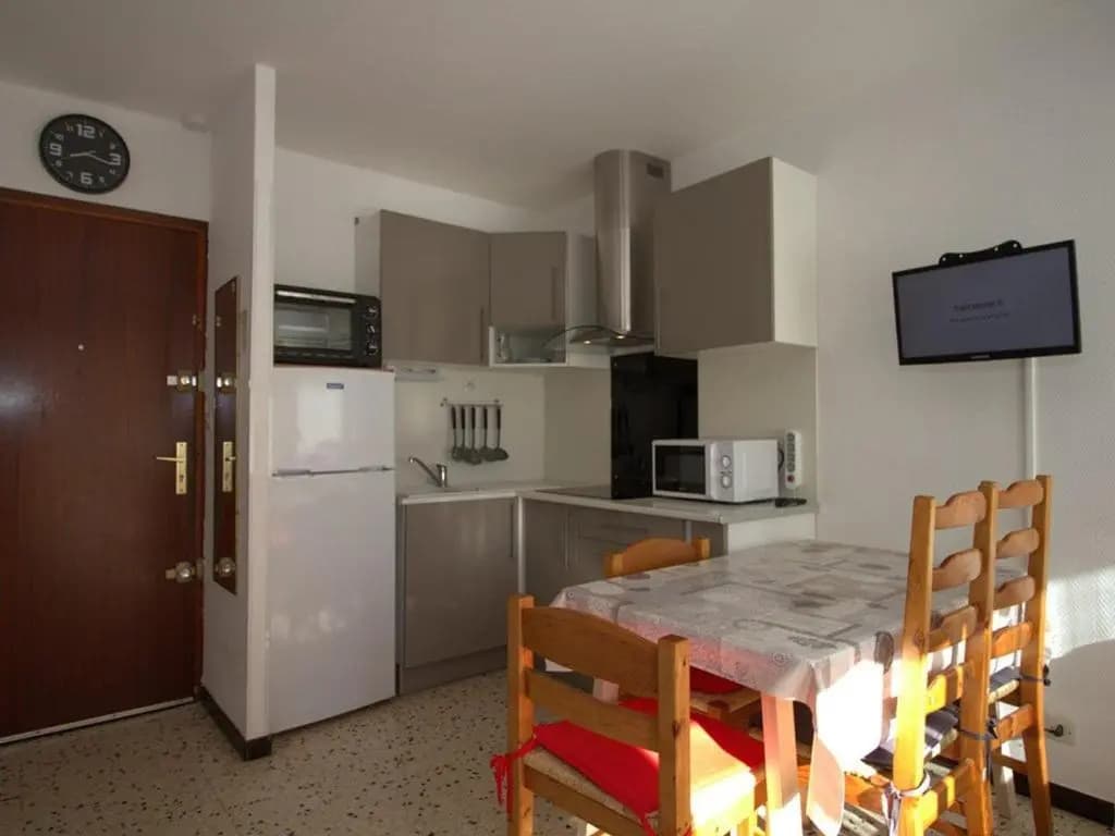 Appartement Balaruc-les-Bains, 1 pièce, 4 personnes - FR-1-553-101 - Miniature 6