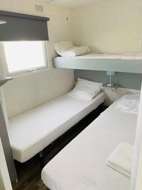 Mobil-home 4 personnes 400m de la mer - Photo 2