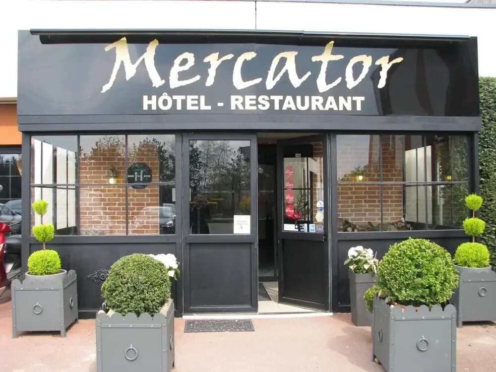 Hôtel Mercator - Photo 1