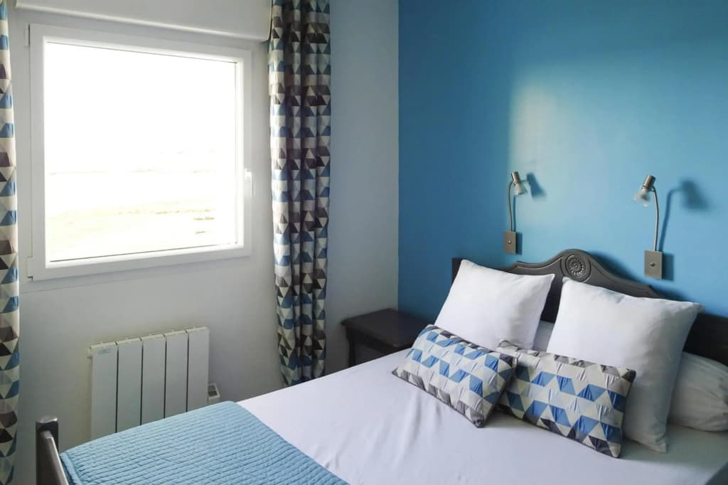 Holiday Home With sea View in Portbail - Photo 4