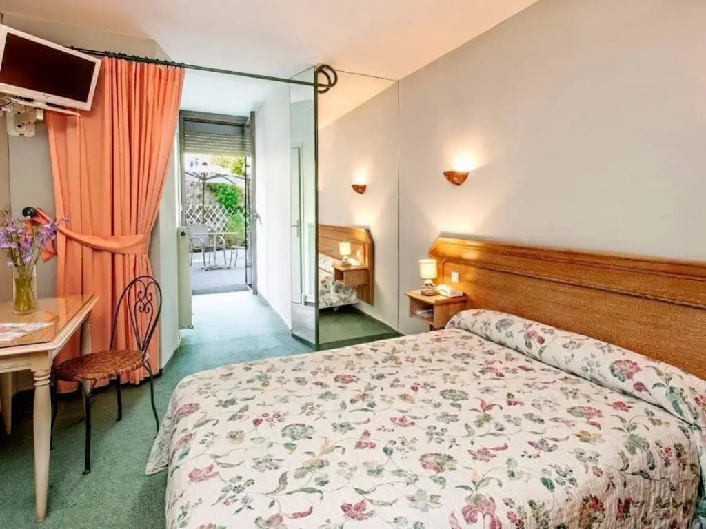 Logis Hotel Restaurant Mont Aigoual - Photo 3