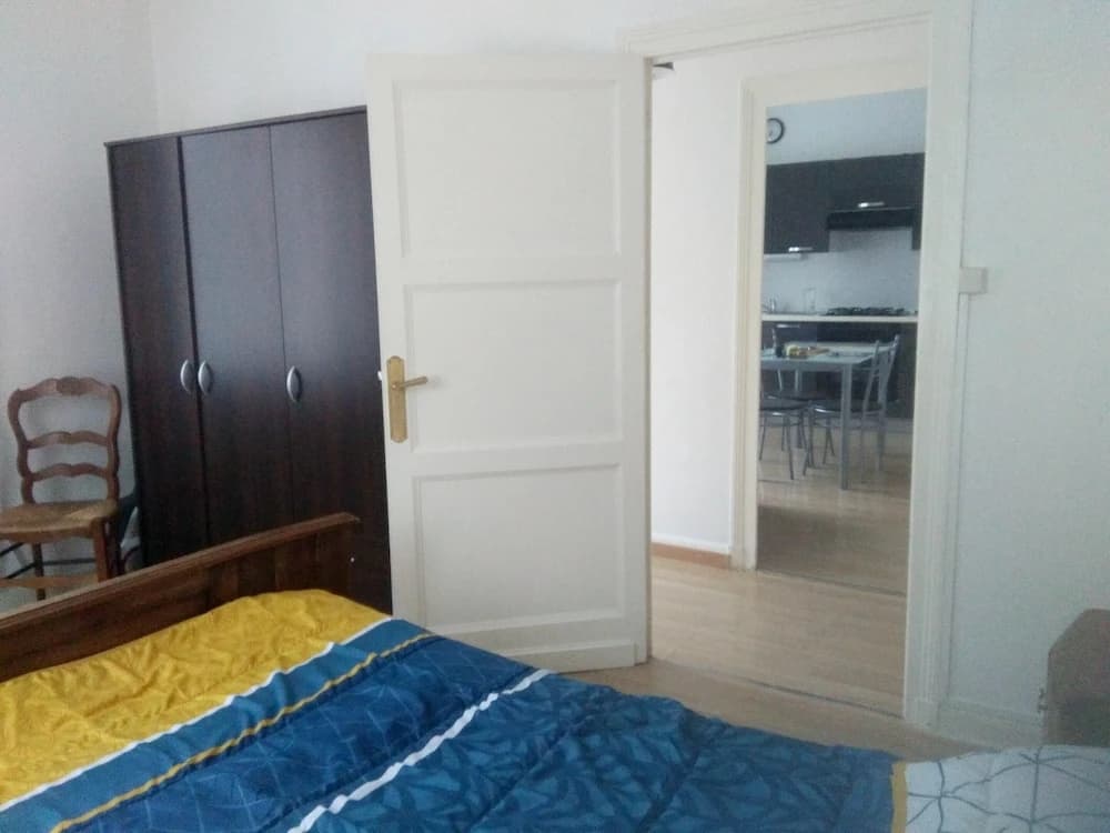 Apartment With one Bedroom in Jonzac, With Terrace and Wifi - Photo 1